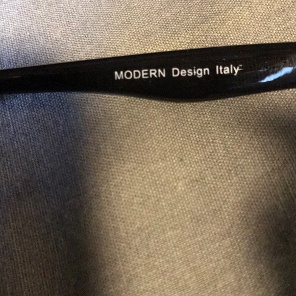 Modern✨ Surreal Frames - Picture 3 of 5